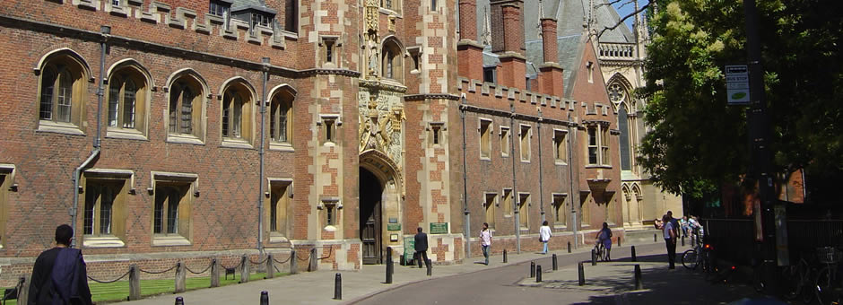 哪有正版卖的轰炸手机软件